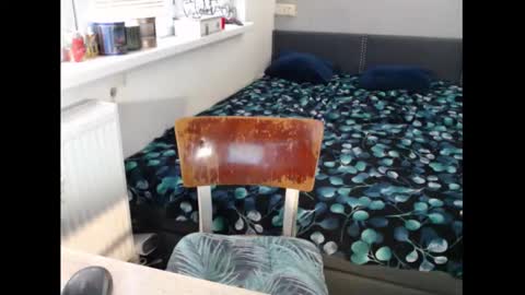 Sweetboobs85h online show from March 9, 9:58 am