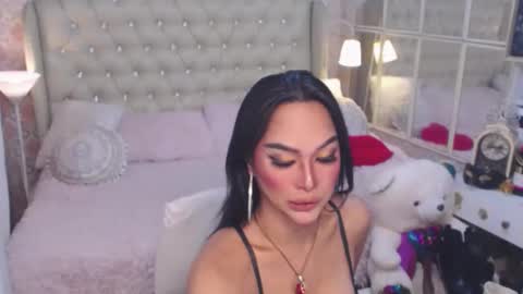 Carla online show from December 2, 5:51 am