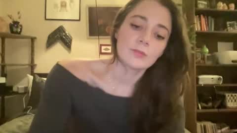 sweetcandy online show from February 1, 4:31 am