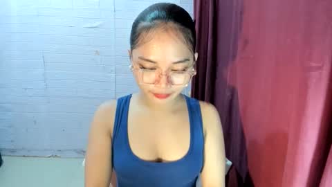 SOPHIA online show from November 4, 11:39 pm