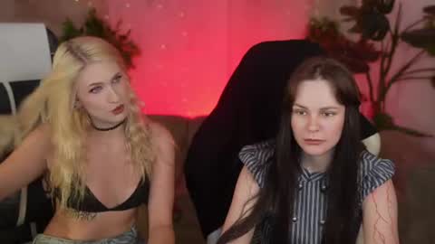 Amelia online show from July 28, 3:21 pm