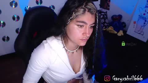 Abril online show from February 20, 2:46 pm