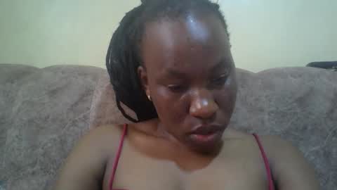 sweetdiva2012 online show from April 24, 11:56 am