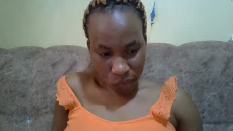 sweetdiva2012 online show from October 6, 10:22 am