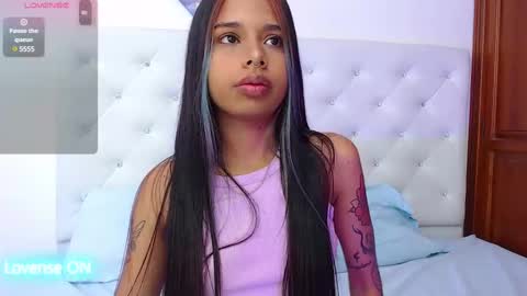 Snapshot of sweetebony_20 chatting on March 6, 4:19 am Gabriela online show from March 6, 4:19 am