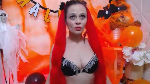 Sweeteest Julie online show from November 1, 11:04 pm