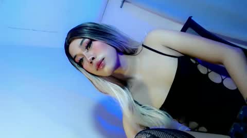 sweetest_bunny online show from March 18, 7:31 pm