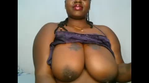 sweetest_snack online show from January 14, 11:05 pm