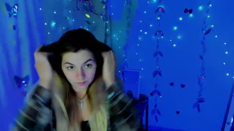 sweetfoyou online show from July 12, 5:54 am
