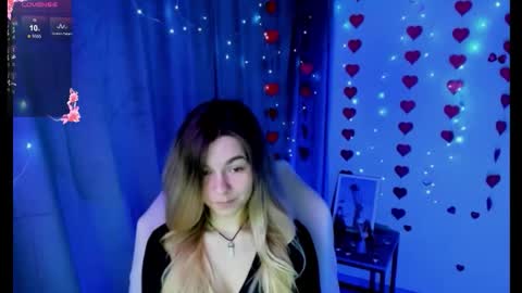 sweetfoyou online show from March 19, 7:25 am