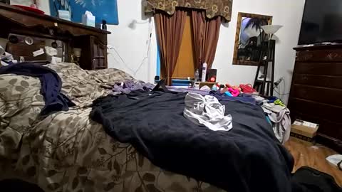 Snapshot of sweetfreedom2004 chatting on October 24, 5:41 am sweetfreedom2004 online show from October 24, 5:41 am