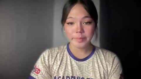 Ayesha online show from December 4, 4:01 am