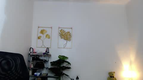 May online show from September 19, 7:34 am