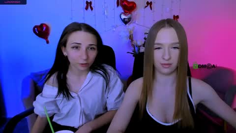 Chloe online show from April 4, 9:05 am