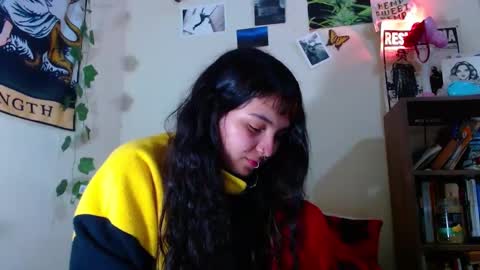 Maria  my insta sweetie maryy   online show from February 28, 5:15 am