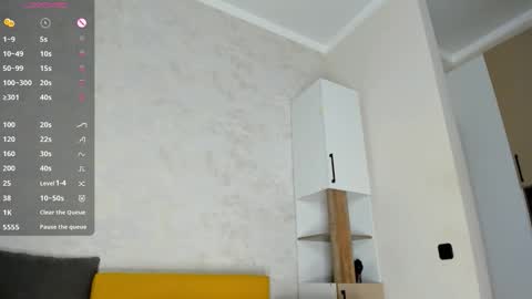 sweetie_peach_ online show from November 26, 8:00 am