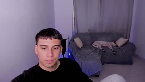 Lian online show from March 7, 5:51 am