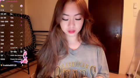 Zoe online show from July 11, 7:45 am