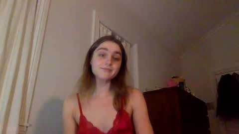sweetpeach232323 online show from January 11, 3:02 am