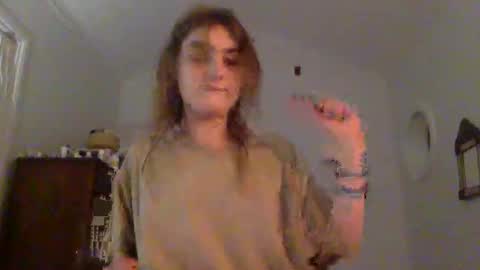 sweetpeach232323 online show from January 20, 2:11 am