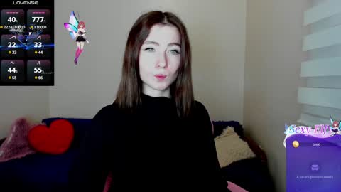 Snapshot of sweets_alma chatting on December 29, 6:24 am sweets_alma online show from December 29, 6:24 am