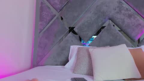 sweetsalome_01 online show from January 8, 12:33 pm