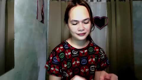 sweetsassyvv online show from September 24, 5:58 am