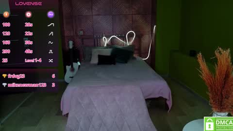 Alice online show from November 27, 2:03 pm