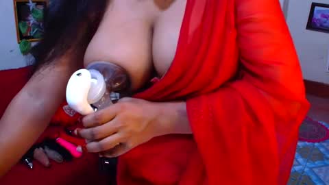 SweetSour online show from March 27, 1:00 am