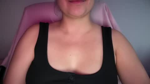 sweetssmashed online show from July 15, 12:05 am