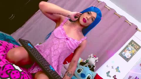 sweetsultrysiren online show from February 22, 6:06 am