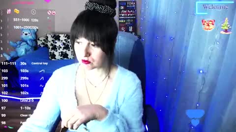 Snapshot of sweetsunnymila chatting on February 10, 1:22 pm HelloI amShy Charming Mila-Nice to meet you and Welcome I am not a nude model  Sometimes a smile is all that we need online show from February 10, 1:22 pm