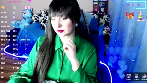 Snapshot of sweetsunnymila chatting on December 27, 5:16 pm HelloI amShy Charming Mila-Nice to meet you and Welcome I am not a nude model  Sometimes a smile is all that we need online show from December 27, 5:16 pm