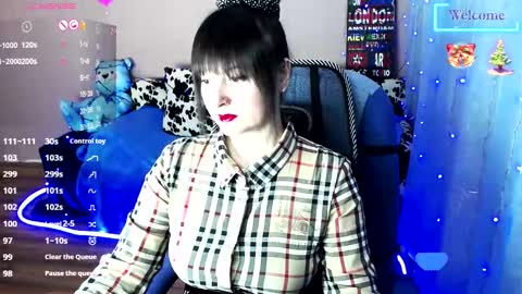 Snapshot of sweetsunnymila chatting on January 6, 6:58 am HelloI amShy Charming Mila-Nice to meet you and Welcome I am not a nude model  Sometimes a smile is all that we need online show from January 6, 6:58 am