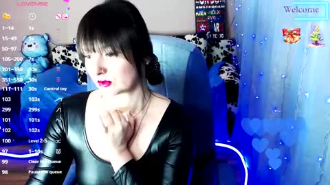 Snapshot of sweetsunnymila chatting on January 11, 10:08 am HelloI amShy Charming Mila-Nice to meet you and Welcome I am not a nude model  Sometimes a smile is all that we need online show from January 11, 10:08 am