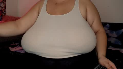 Maya online show from November 7, 12:07 pm