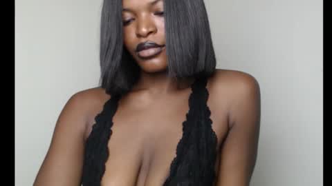 sweetxxboobsx online show from October 20, 9:36 am