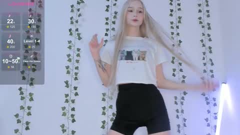 l1sa spears online show from October 22, 8:43 pm