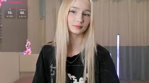 l1sa spears online show from October 11, 7:50 pm