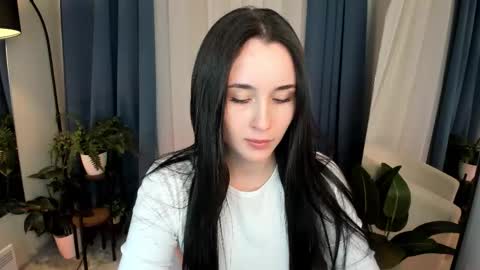 Melissa online show from March 1, 1:15 pm