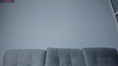 Vikky online show from November 3, 1:28 am