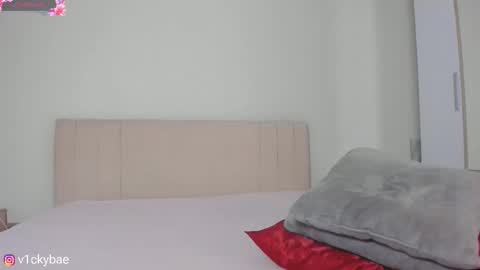 Vikky online show from September 25, 12:50 am