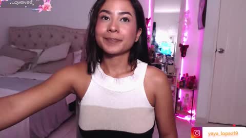 yaya online show from March 24, 10:16 pm