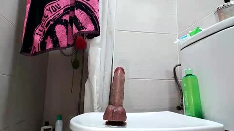 Silvia online show from May 23, 9:00 pm