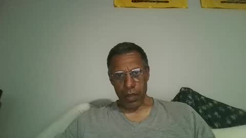 swimmerbod2495 online show from April 30, 2:16 am