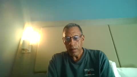 swimmerbod2495 online show from July 25, 7:01 pm