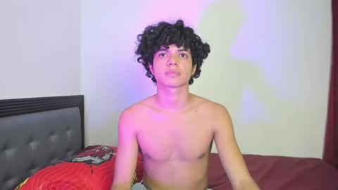 swwet_boy online show from September 26, 9:12 pm