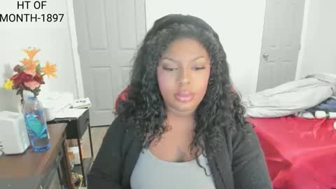 sxamleuy online show from December 1, 7:56 pm