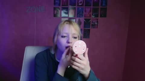 Syfer online show from December 4, 7:08 am