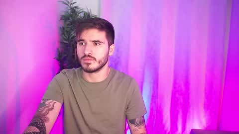 t0ny_wylie online show from January 9, 8:58 pm